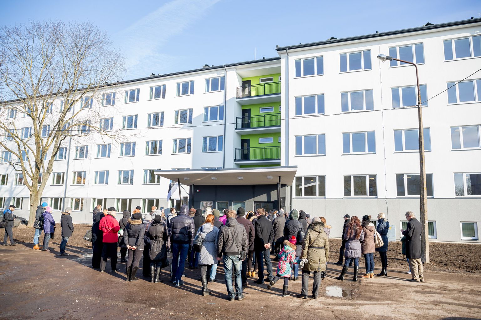 Eile avati Tallinnas Akadeemia tee 48 äsja renoveeritud arstide ja õdede maja.