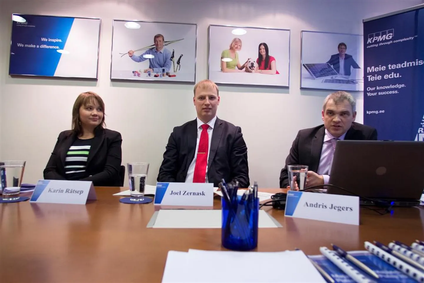 KPMG uuringu Majanduse Pulss 2013 tulemusi tutvustavad Karin Rätsep, Joel Zernask ja Andris Jegers.