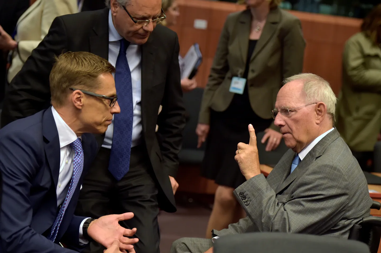 Soome rahandusminister Alexander Stubb (vasakul)