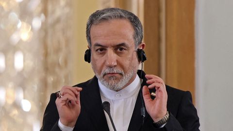 Министр иностранных дел Ирана покидает Пакистан, не дожидаясь делегации США