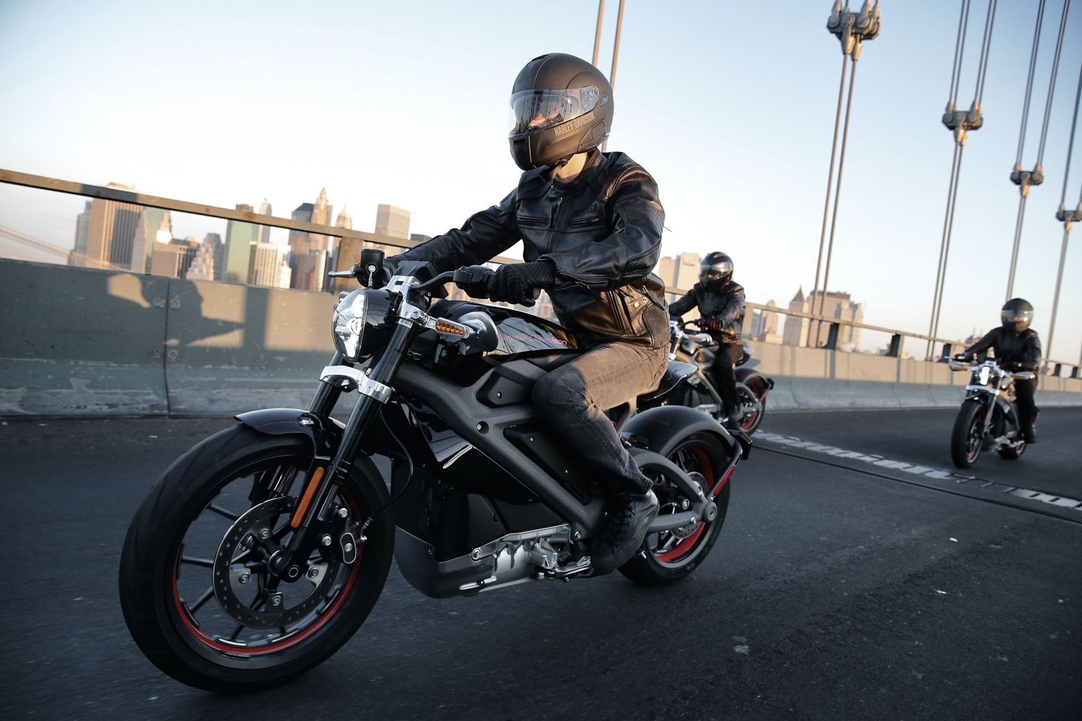 Harley-Davidson LiveWire testimisel liikluses.