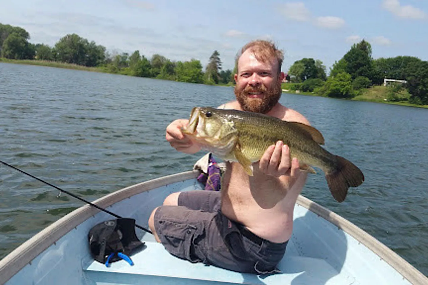 Chris Pelkey kalastamas Kristalljärvel (Crystal Lake, New Yorgi osariik).