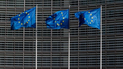 Европарламент отложил на месяц утверждение нового состава Еврокомиссии