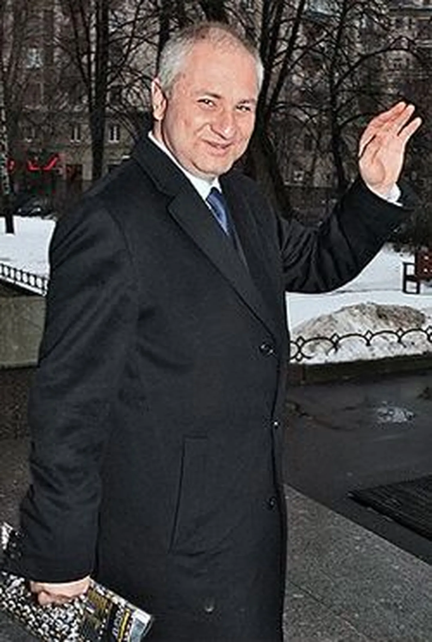 Magomed Jevlojev.