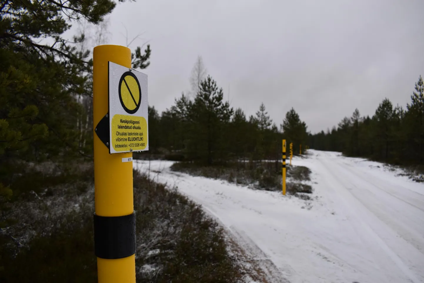 Laiendatud ohuala piiritähistus.
