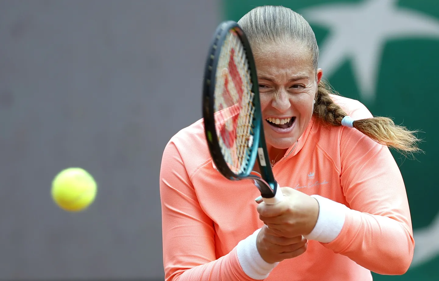 Aļona Ostapenko