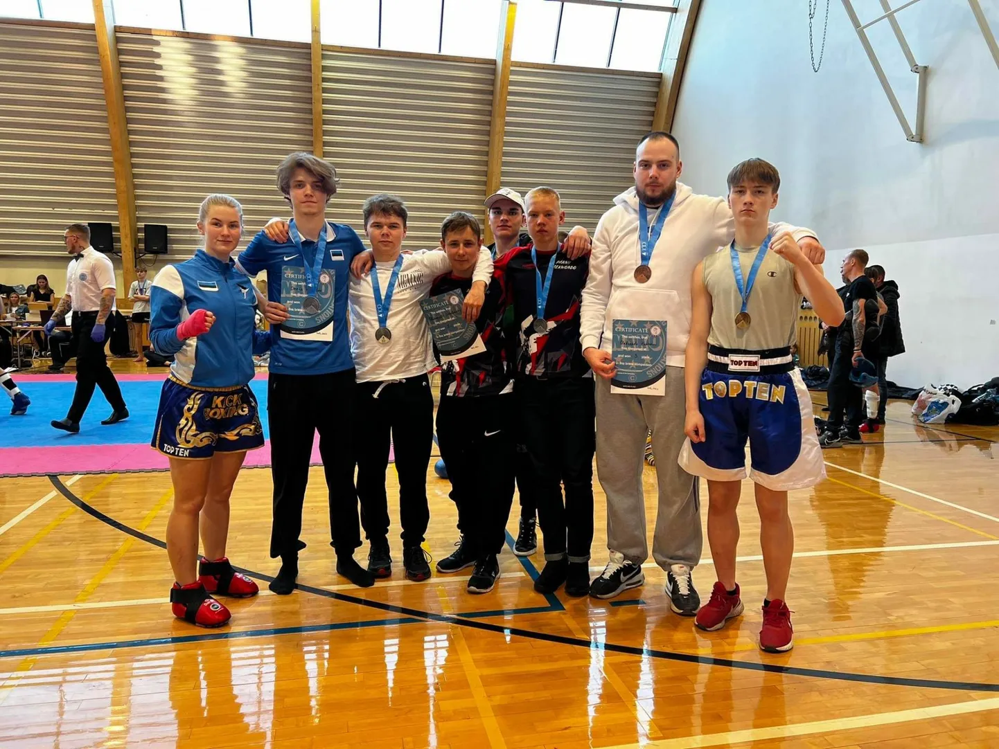 Taekwondo'kad teenisid kikkpoksi esivõistlustelt seitse medalit.