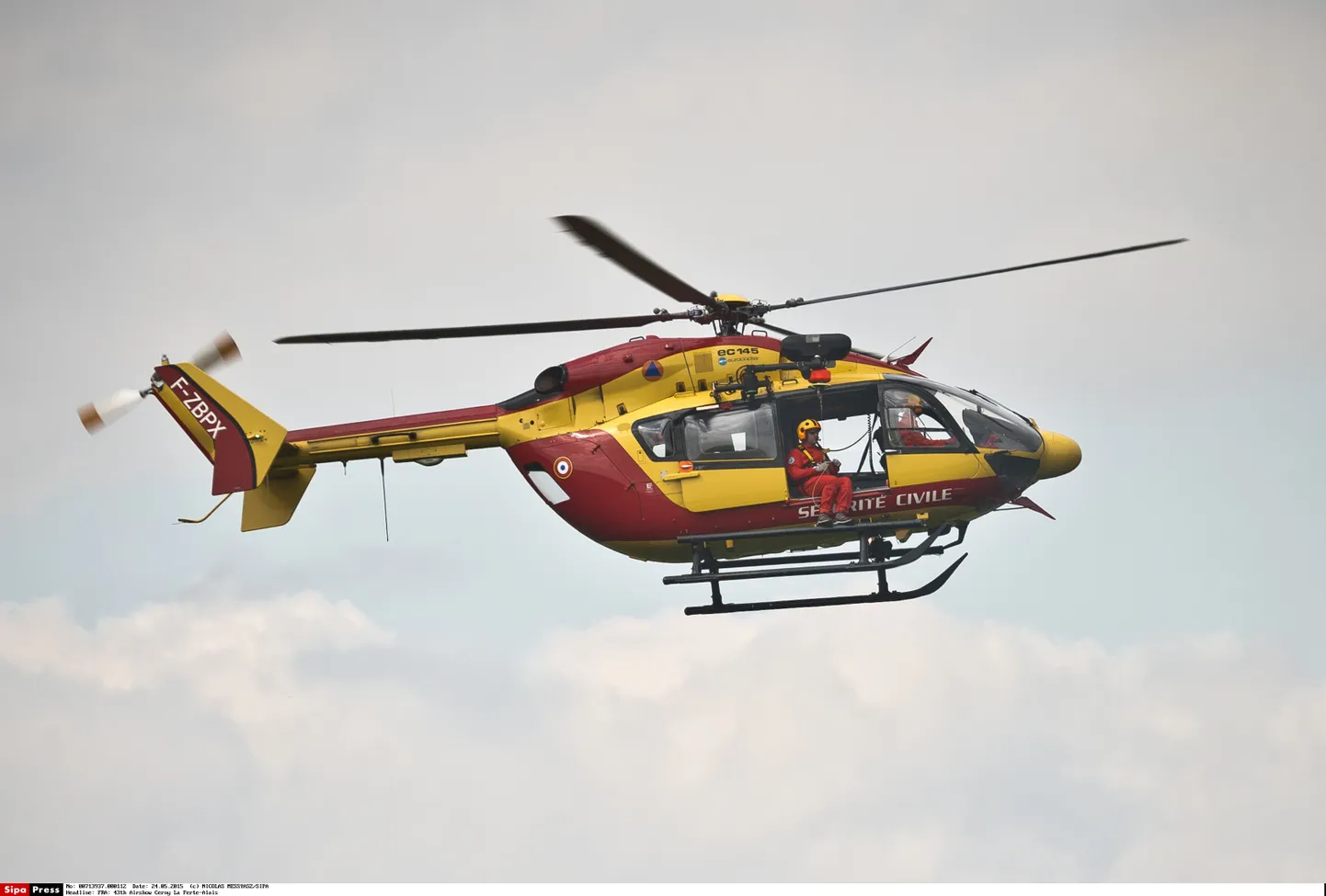 Prantsusmaa tsiviilkaitsekopter Eurocopter EC145.