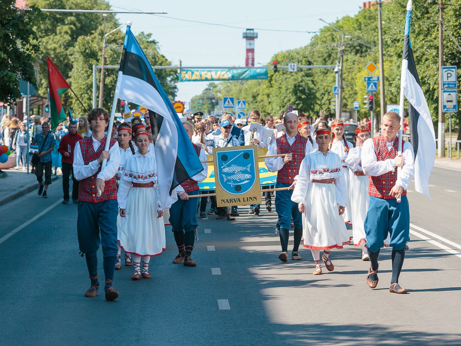 2018. aasta Narva linnapäevade pidulik rongkäik.