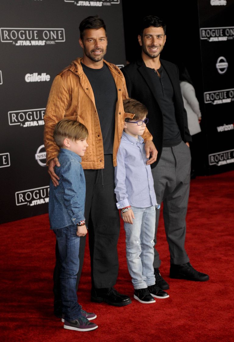 Ricky Martin ja Jwan Yosef koos Ricky poegade Matteo ja Valentinoga.
