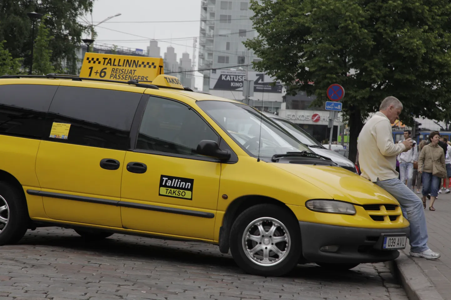 Tallinn Takso on äravahetamiseni sarnane Tallink Taksoga.