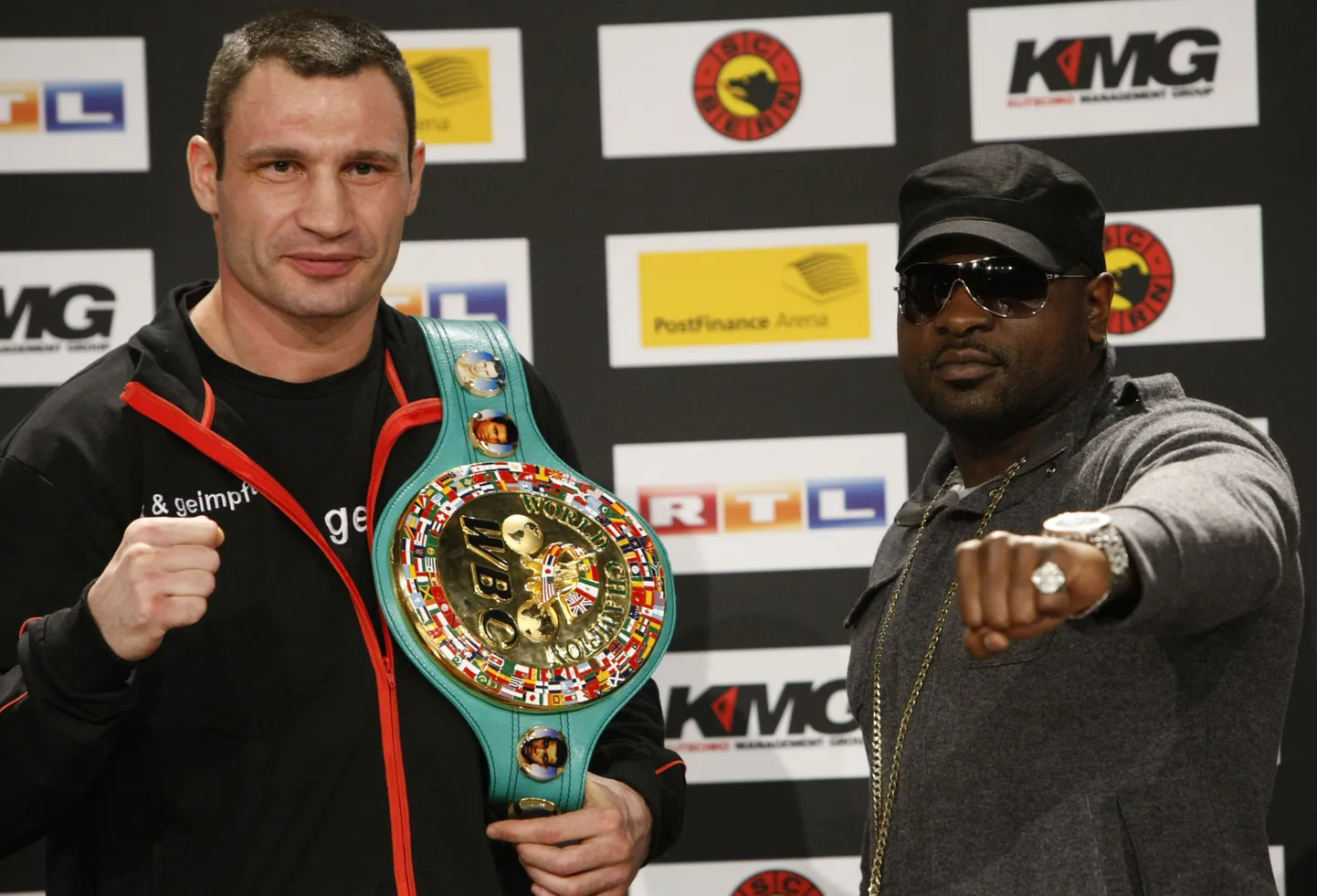 Vitali Klitško (vasakul) ja Kevin Johnson