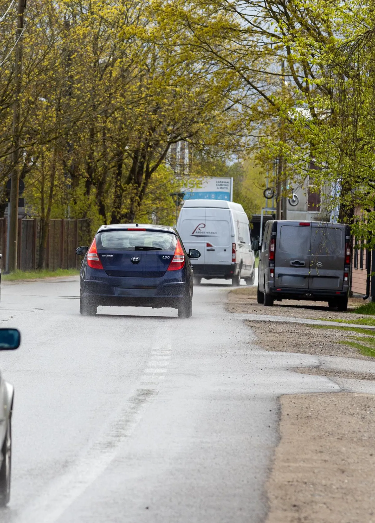Eesti automüük kukkus aprillis läinud aastaga võrreldes 38 protsenti.