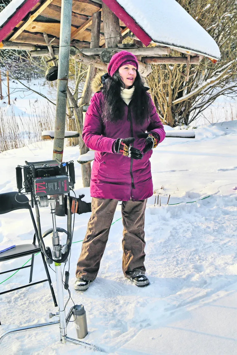 Režissöör ja stsenarist Anu Aun, kelle esimene täispikk mängufilm oli «Polaarpoiss», sai Tondikaku lugudeks inspiratsiooni oma Lõuna-Eestis asuvast maa­kodust.
