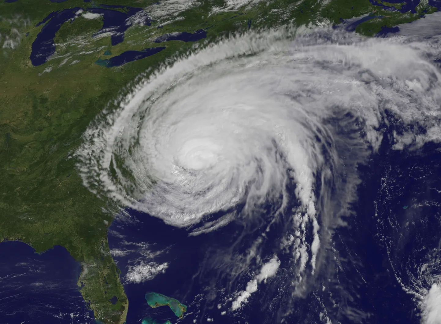 Nõrgenenud orkaan Irene liigub Kanada suunas