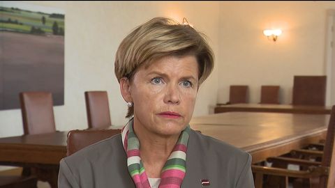 Sankciju nepilnības liedz apturēt Latvijas firmas, kas apkalpo Krievijas ēnu floti, ziņo raidījums