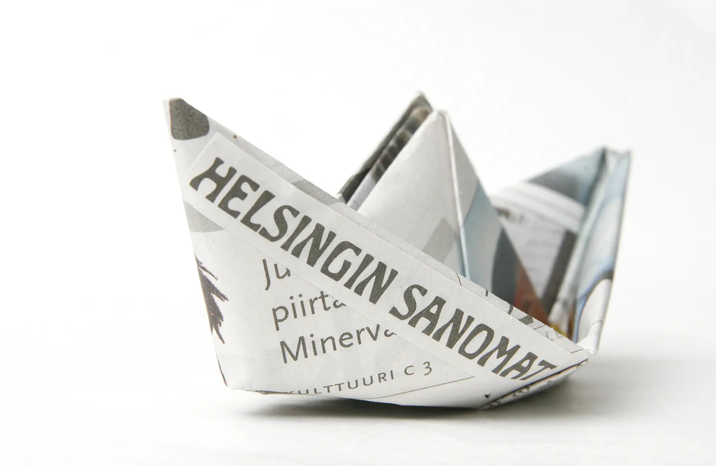 Paberlaevukeseks volditud Soome ajaleht Helsingin Sanomat.