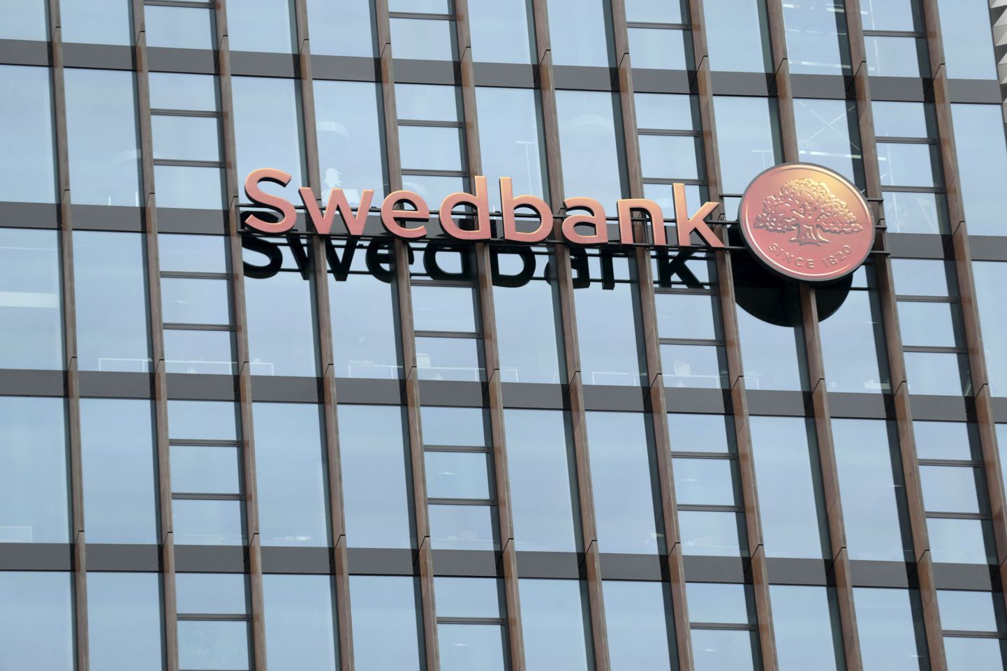 Логотип Swedbank. Иллюстративное фото.