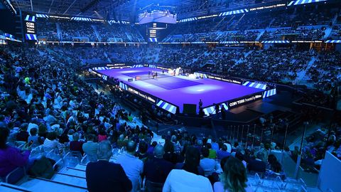 Divi līdzjutēji miruši sezonas noslēdzošajās tenisa sacensībās Turīnā