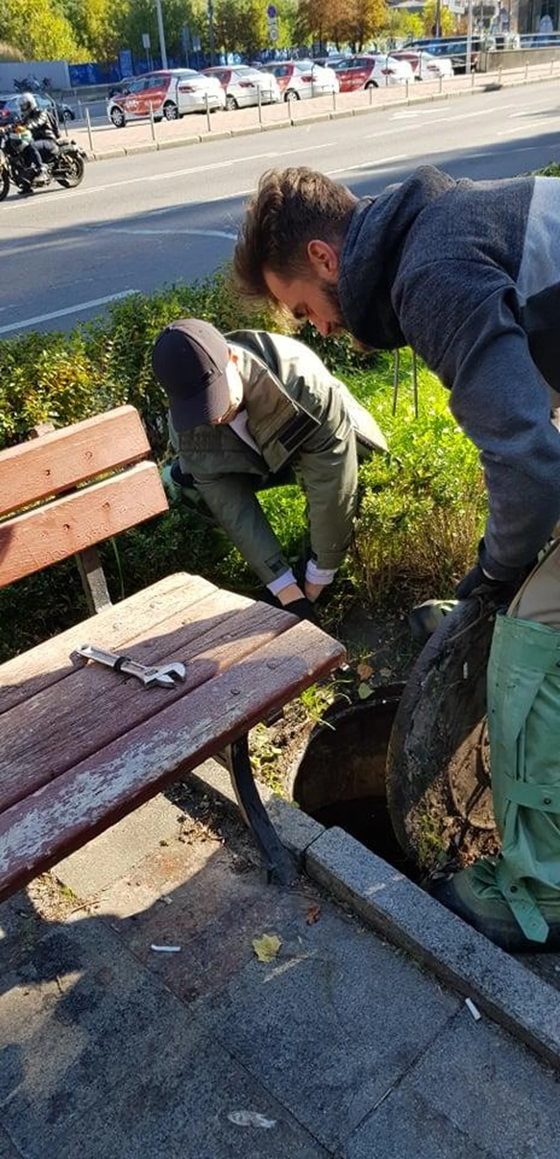 Avastusretk maa-alusesse riiki sai alguse pealtnäha suvalisest kanalisatsiooniluugist.