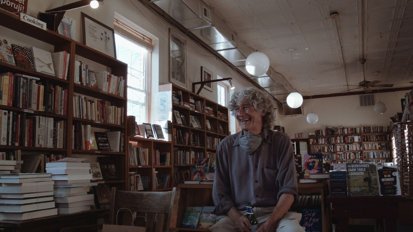 Matthew Tannenbaum ja The Bookstore.