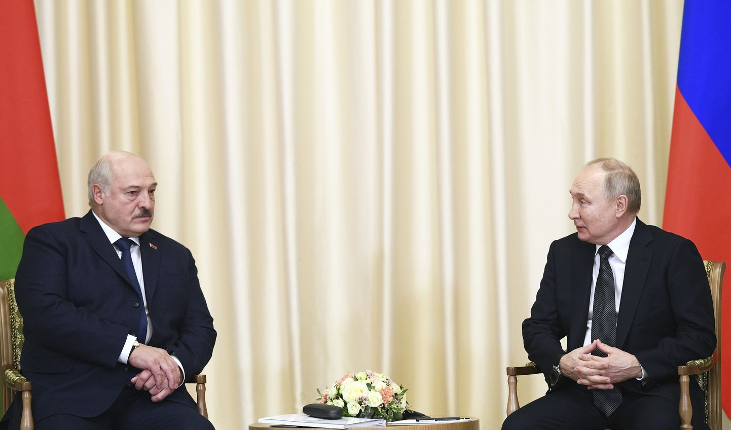 Valgevene president Aljaksandr Lukašenka ja Venemaa president Vladimir Putin, 17. veebruar 2023.