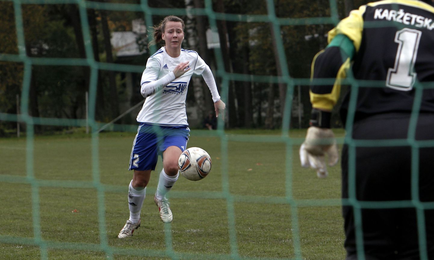 Pärnu jalgpalliklubi naiskond lõi Põlva naiskonna väravasse 12 palli. Arhiivifoto.
