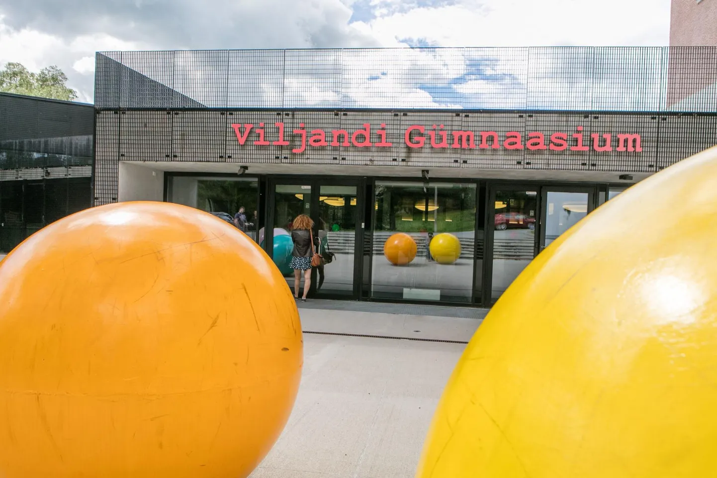 Viljandi gümnaasiumis debateeritakse Euroopa Liidu teemadel.