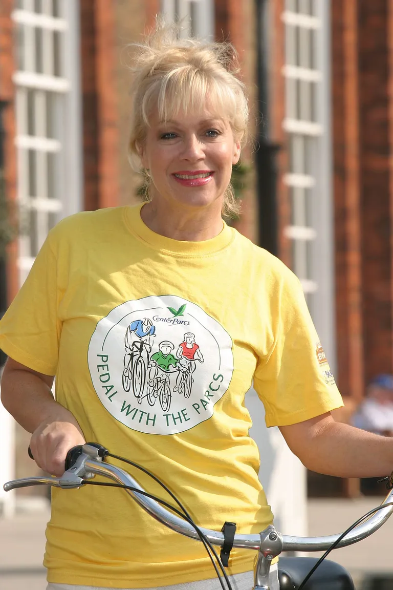 Denise Welch.