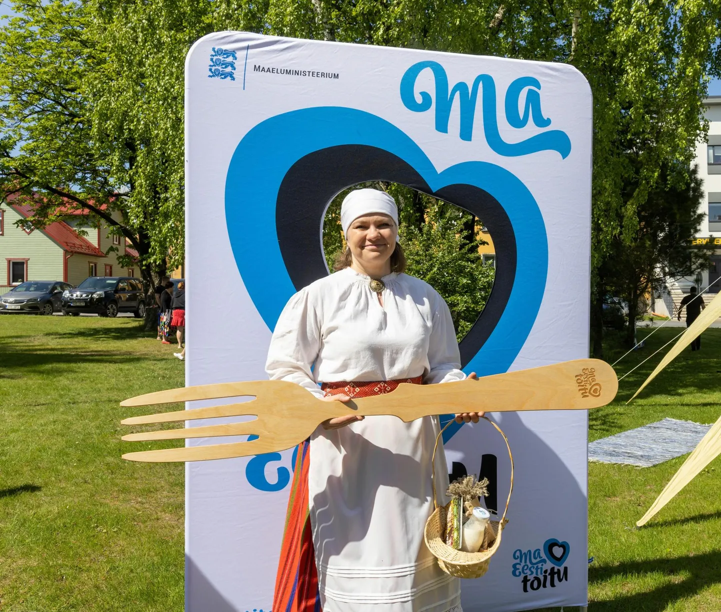 Kevadel asus Karksi-Nuia kultuurikeskuse juhataja Leana Liivson Eesti toidupiirkonna projektijuhiks ja kuigi novembris paneb ta kultuurijuhi ameti maha, viib ta selle ja teised ettevõetud projektid lõpuni.