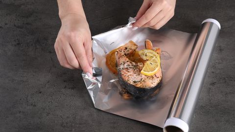 Fooliumi läikiv ja matt pool: kas on vahet, kumba pidi seda kasutada?