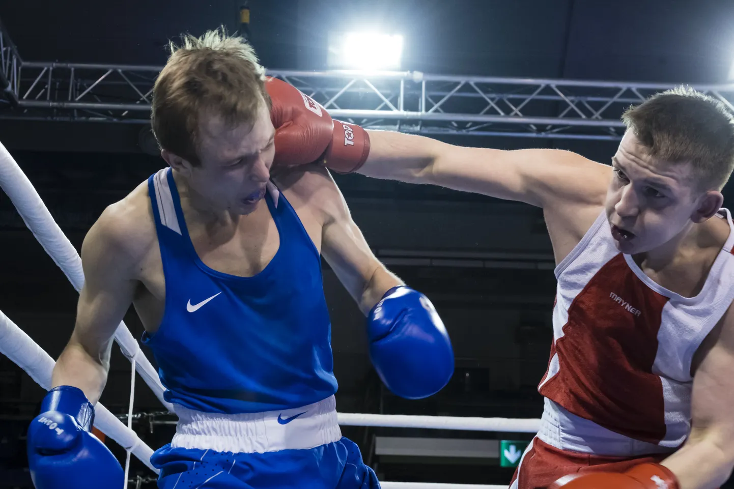 Vassili Bogatõrjov (punases) noolid pühapäeval kuldmedalit!