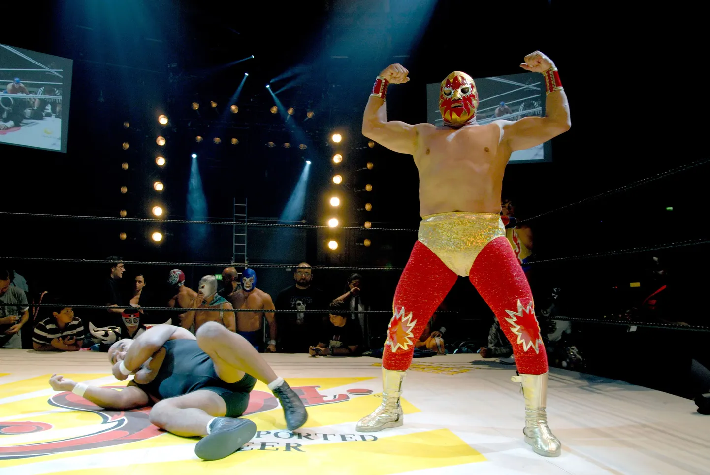 Paavli Kultuurivabrikusse jõuab ainulaadne meelelahutussündmus: ehtne Mehhiko maskimaadlus ehk Lucha Libre.