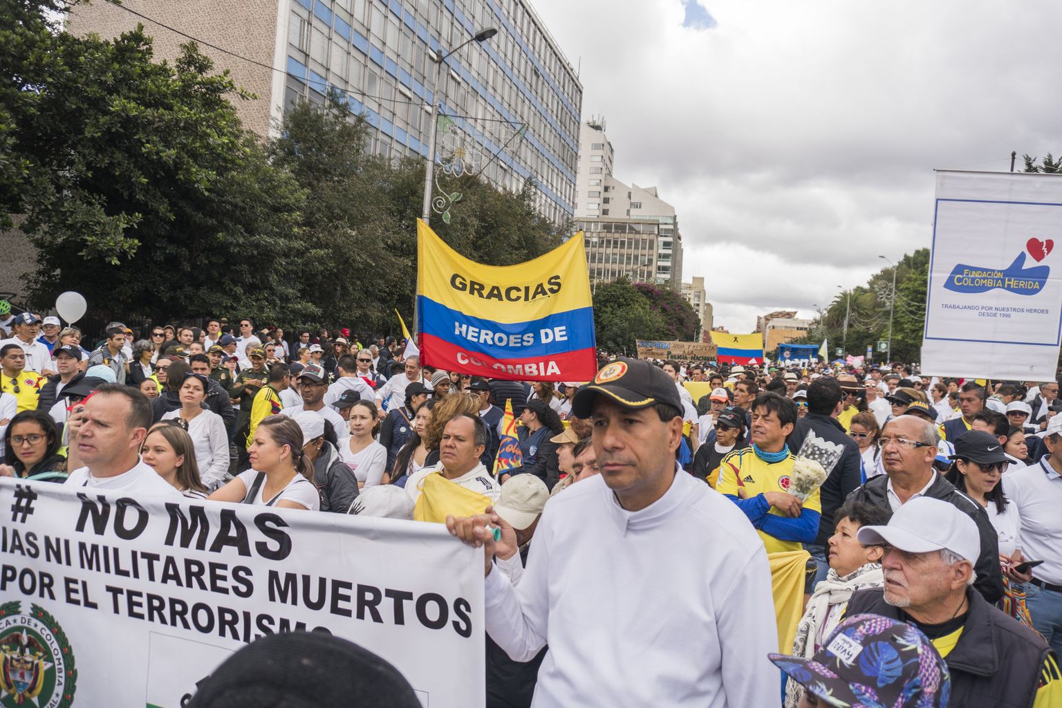 Terrorismivastane meeleavaldus Bogotas.