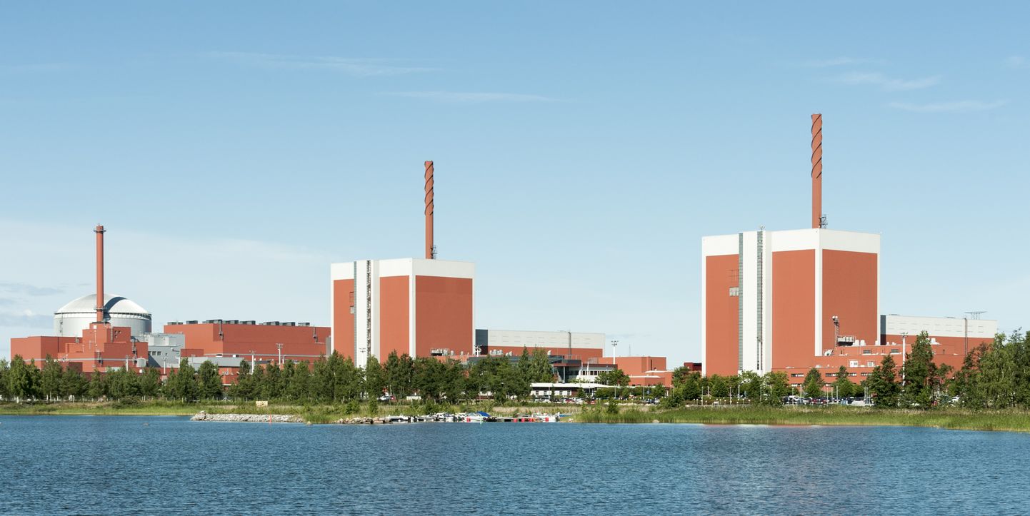 Olkiluoto tuumaelektrijaama kolm reaktorit Soomes asuvas Eurajokis.