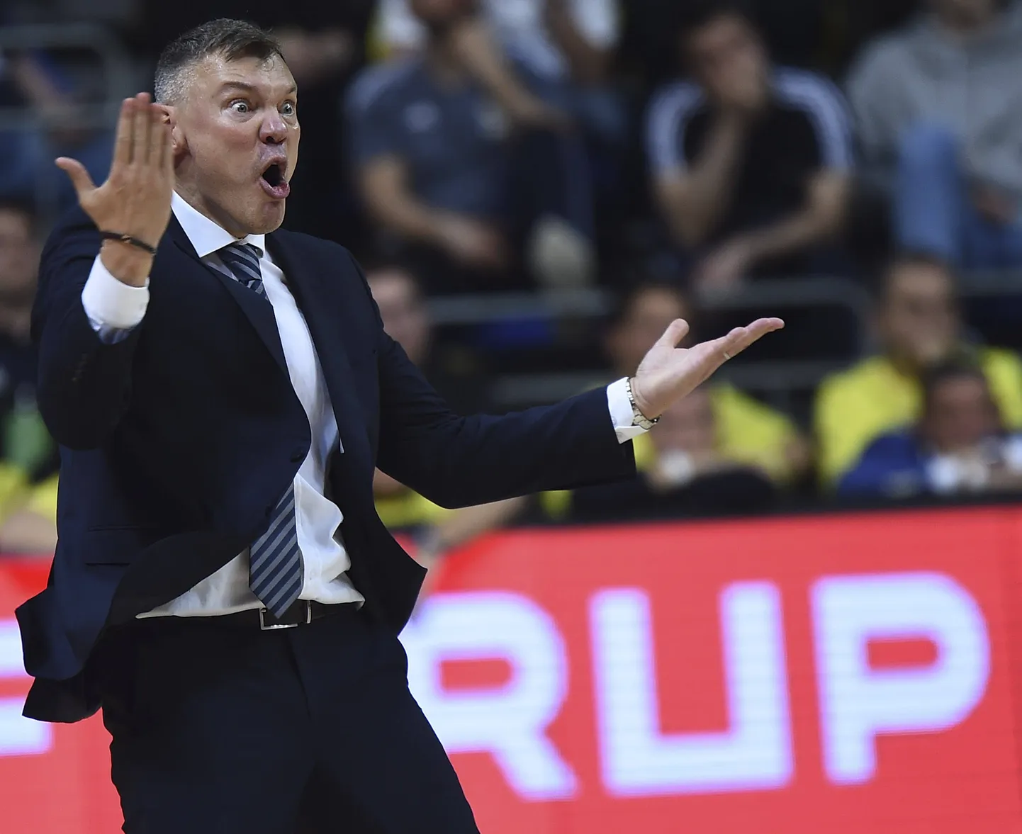 Šarunas Jasikevičius jõudis treenerina kuue hooaja jooksul juba viiendat korda Euroliiga Final Fouri. Varem suutis ta seda Kaunase Žalgirise ja Barcelonaga, nüüd Istanbuli Fenerbahçega.