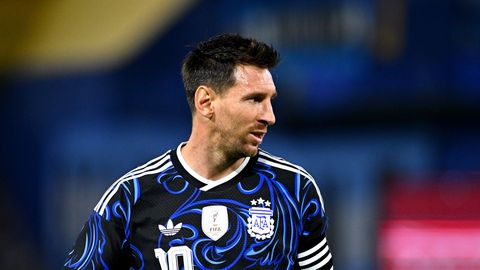 Argentīnas izlases galvenais treneris nav pārliecināts par Mesi spēlēšanu Pasaules kausā