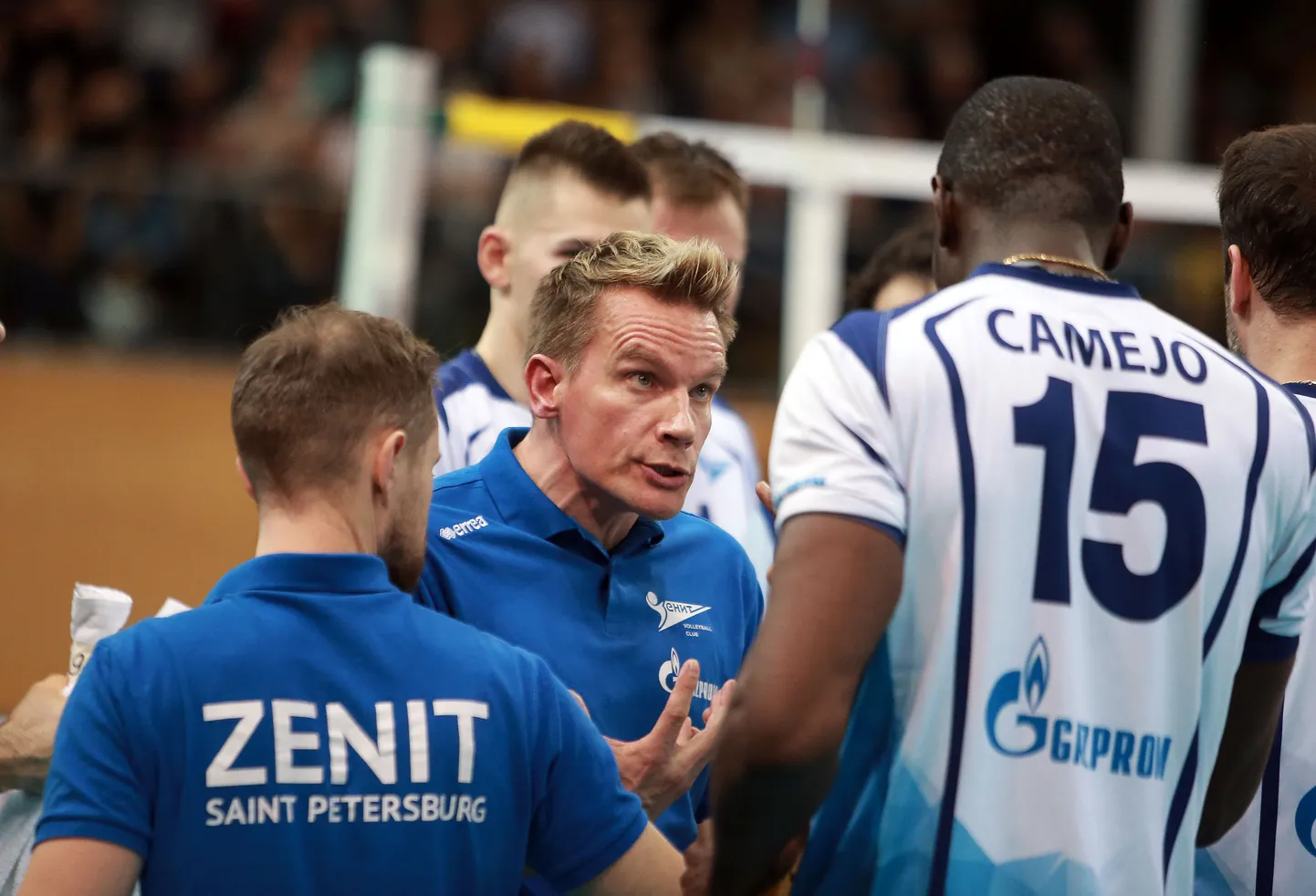 Peterburi Zeniidi võrkpallimeeskond.