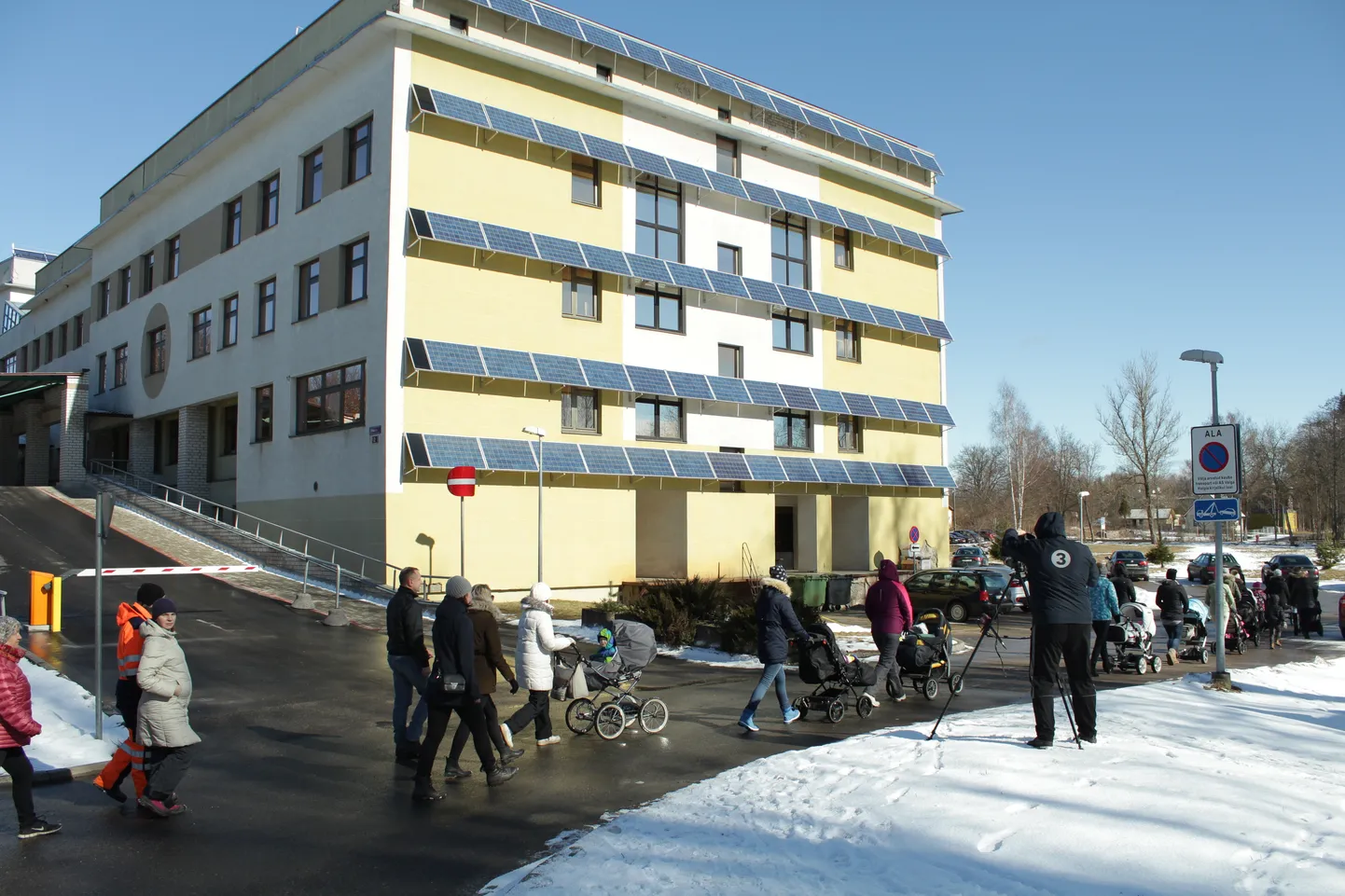 Protest Valga haigla sünnitusosakonna sulgemise idee vastu