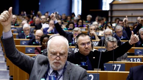 Евродепутаты: Венгрия не годится на роль председателя Евросовета