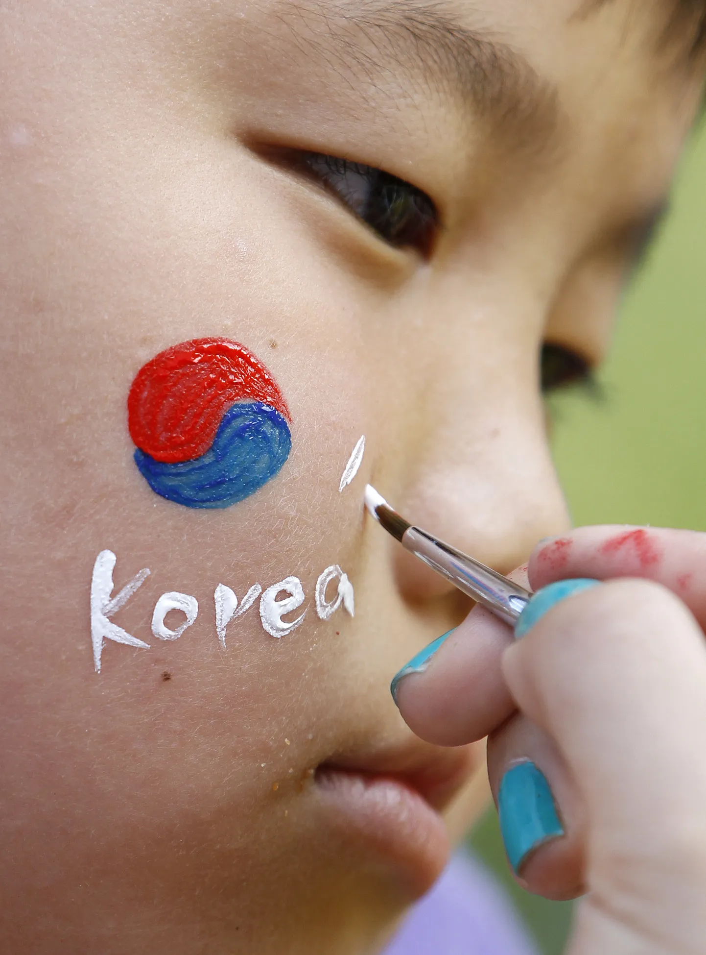 Lõuna-Korea on valmis avatseremoonial oma lipu lehvitamisest loobuma