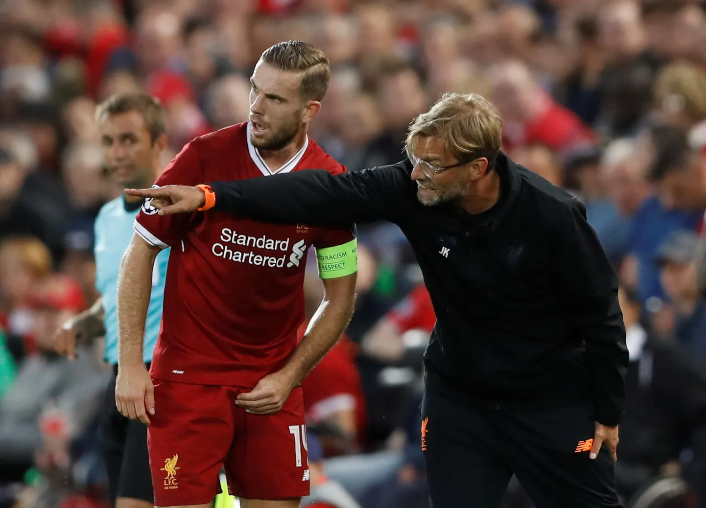 Liverpooli peatreener Jürgen Klopp juhendamas Jordan Hendersoni.
