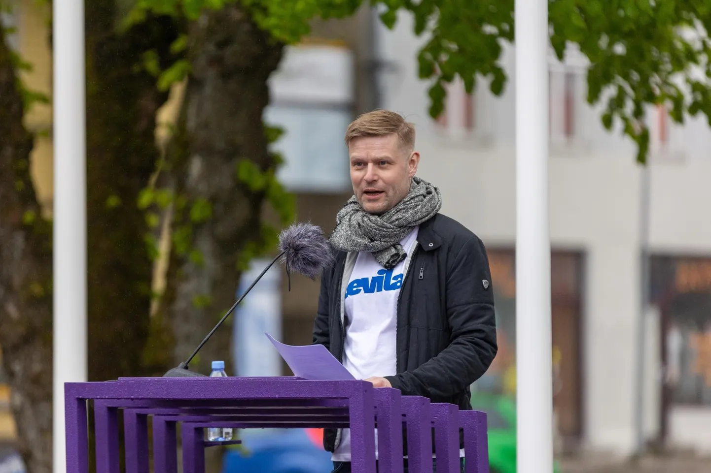 Daniel Vaarik.