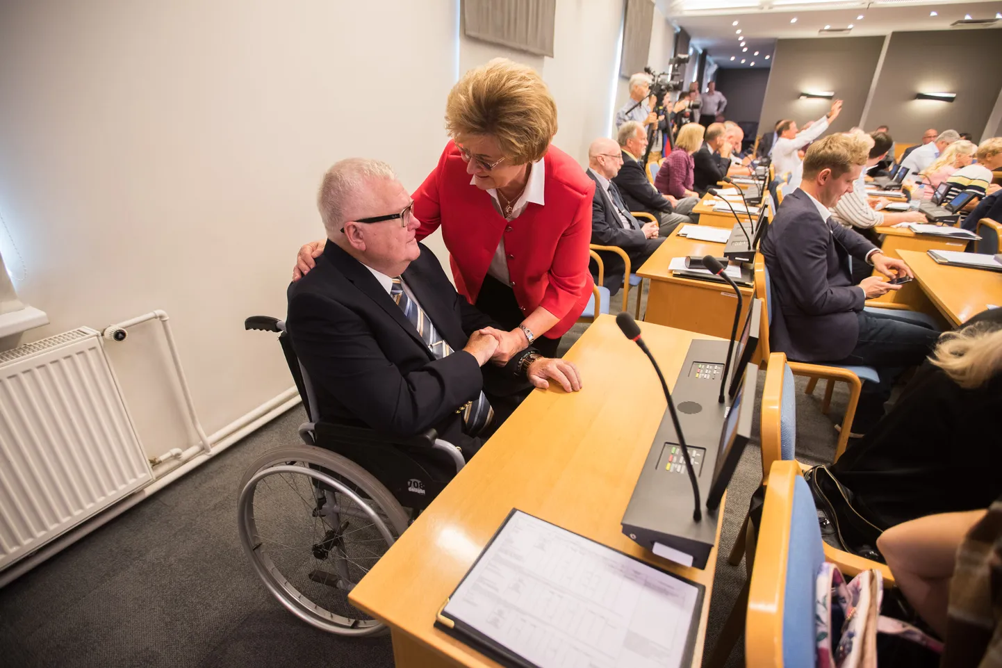 Edgar Savisaar Tallinnas volikogus.