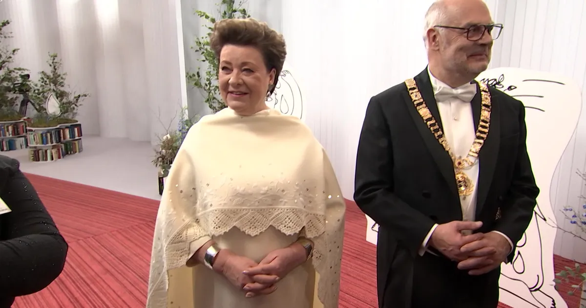 Kuidas sündis presidendiproua vastuvõtu hõrkpeen riietus?