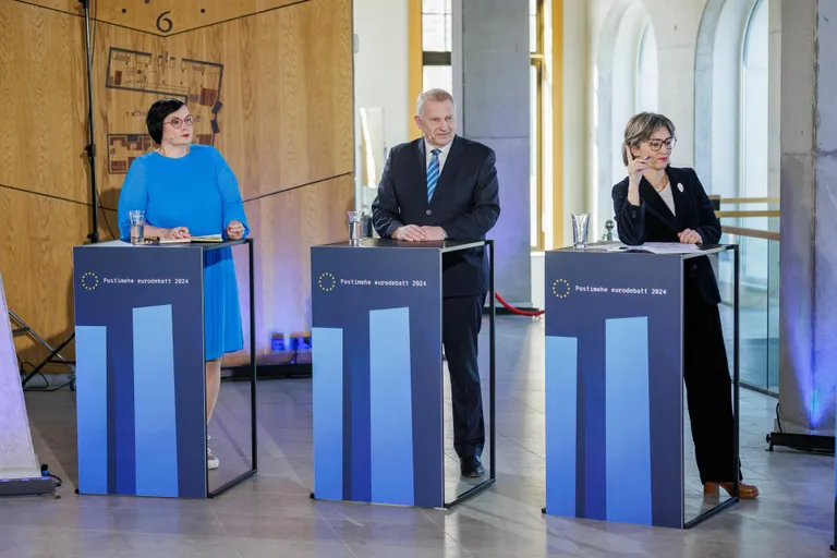 Postimehe eurodebatt 2024: Katri Raik, Rainer Saks ja Yoko Alender.