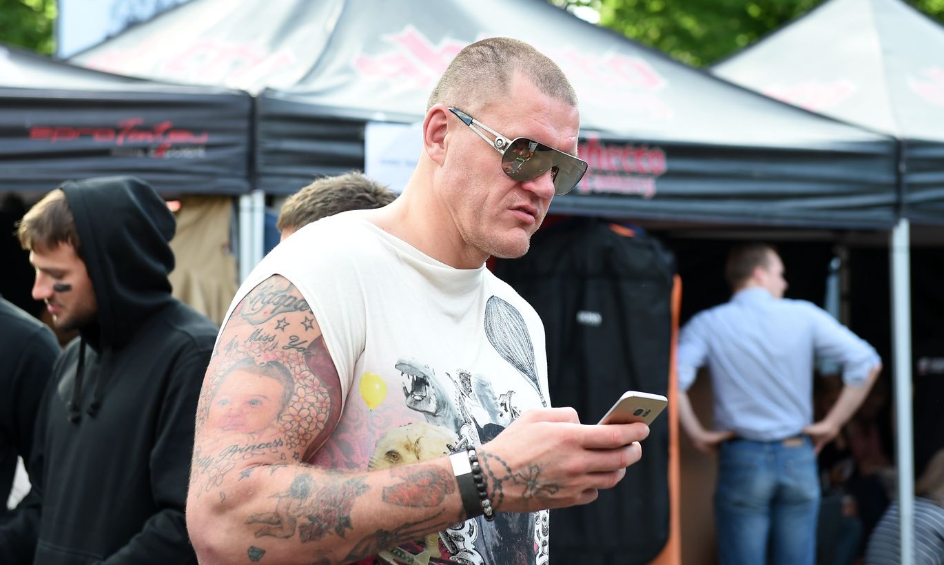 Kaspars Kambala atklāj, kāpēc izšķīries no līgavas Slavenības