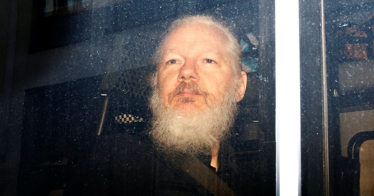 Holly Cullen: milline tulevik ja millised süüdistused ootavad ees Julian Assange’i?