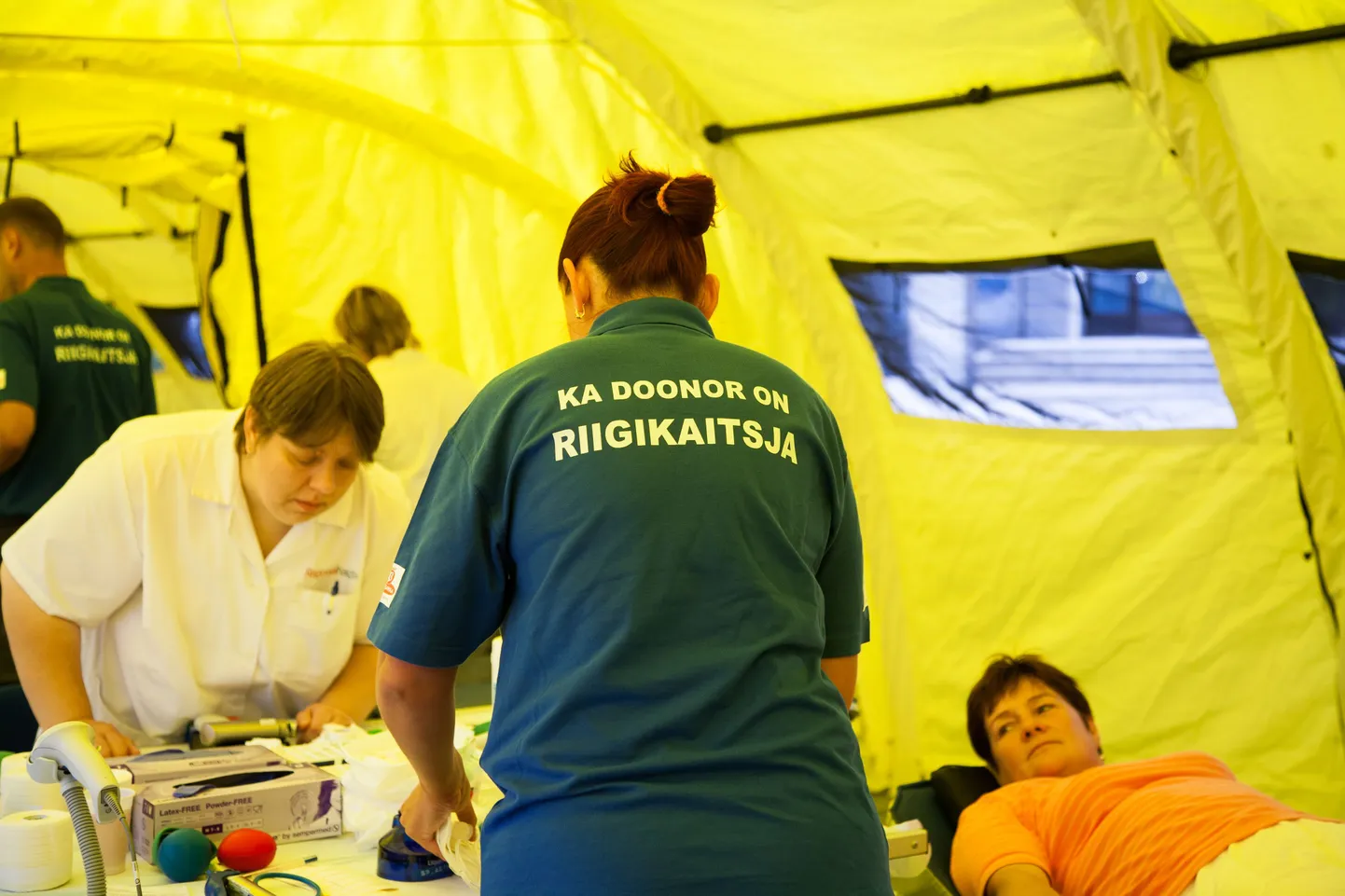 Doonoripäev Paide kultuurikeskuse parklas.