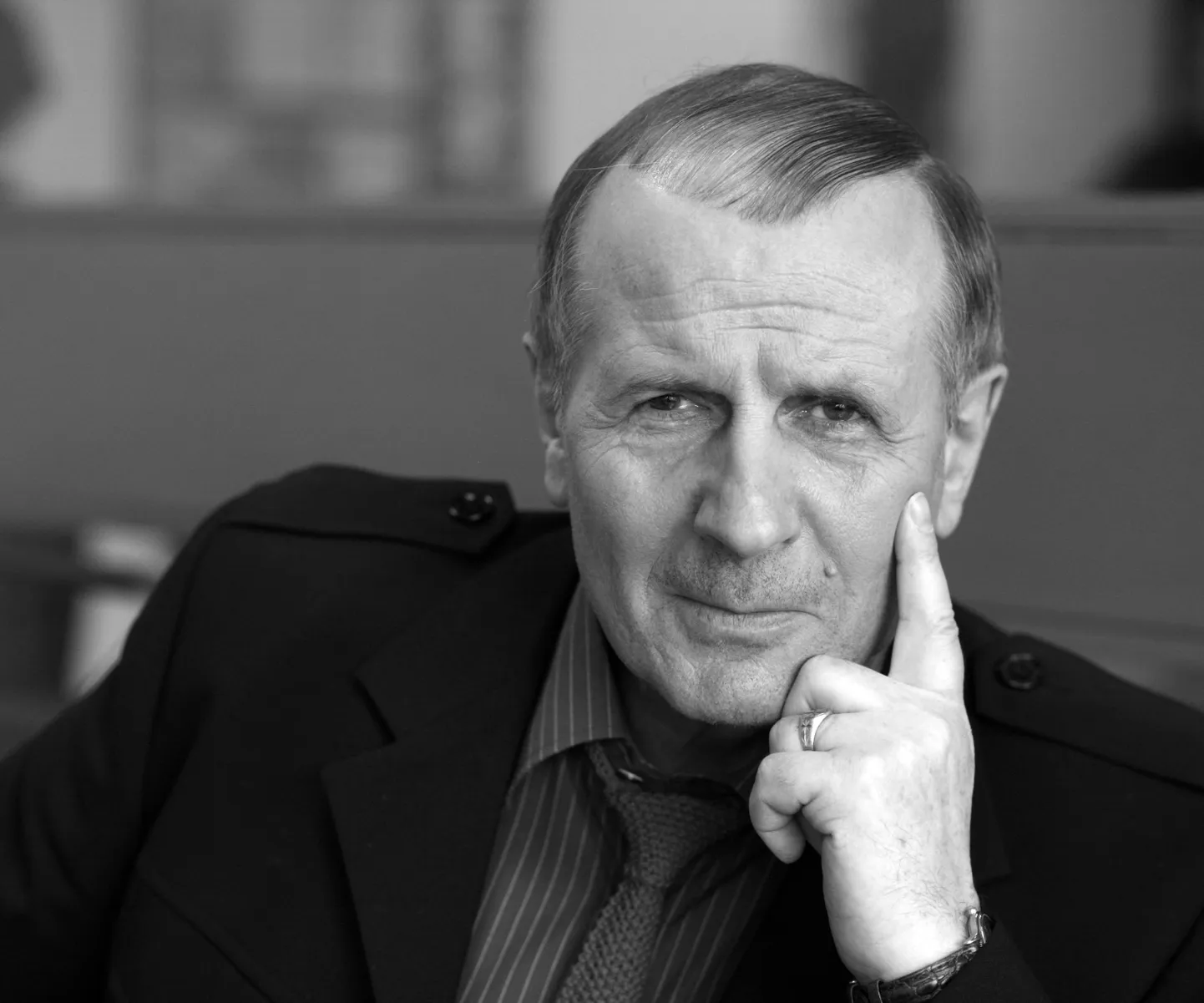 Михаил Веллер